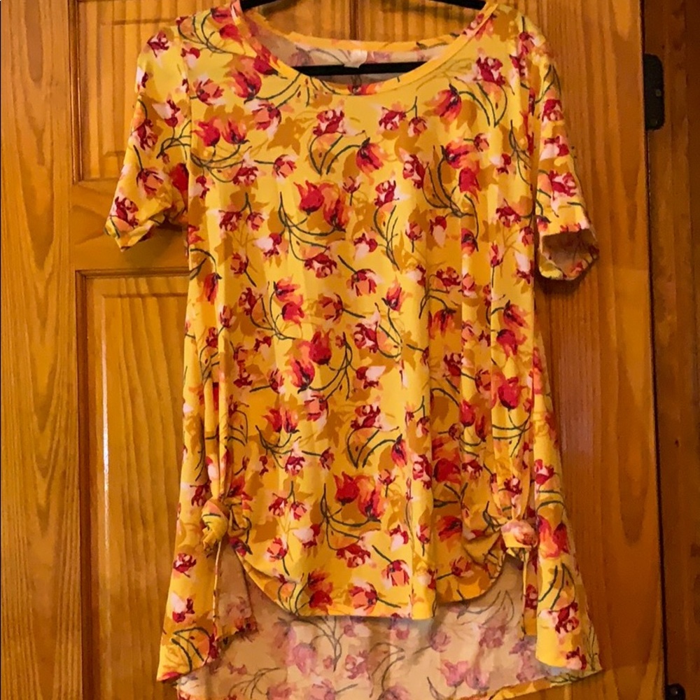 LuLaRoe tunic shirt worn twice